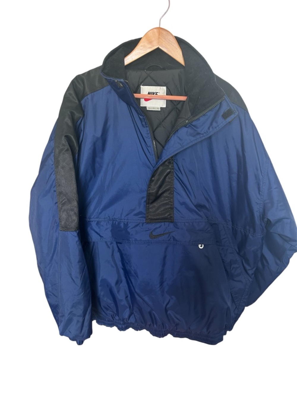 Nike Men’s Navy and Black Pullover Anorak Jacket. Size XL